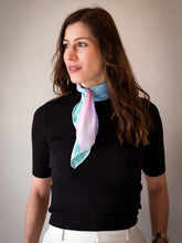 Load image into Gallery viewer, Seta sorriso