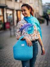 Kép betöltése a galériamegjelenítőbe: Crochet hand bag, Allogio, Edy Lenner